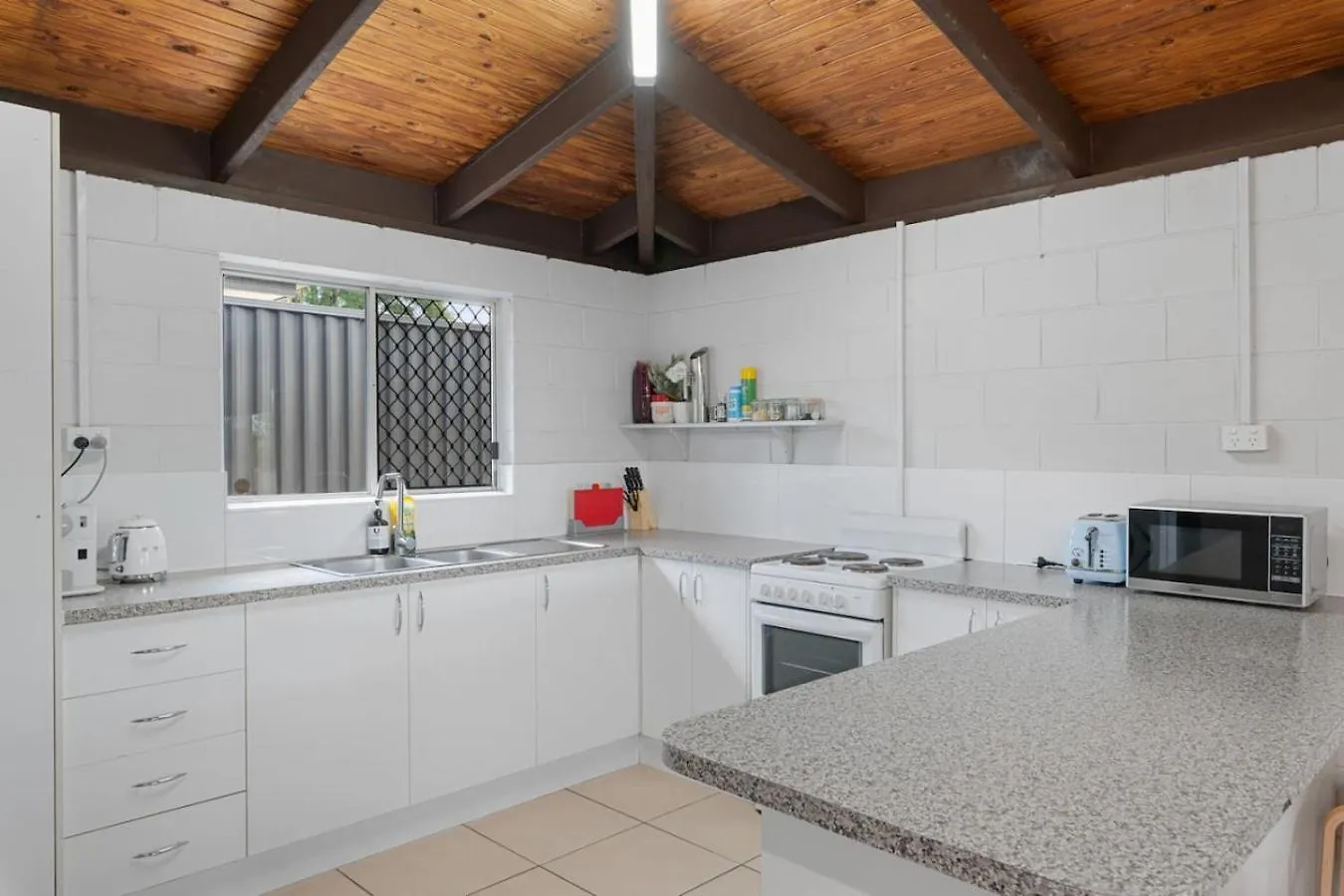 Small Groups And Families Stylish 3Beds Near Mall Marsden Australia